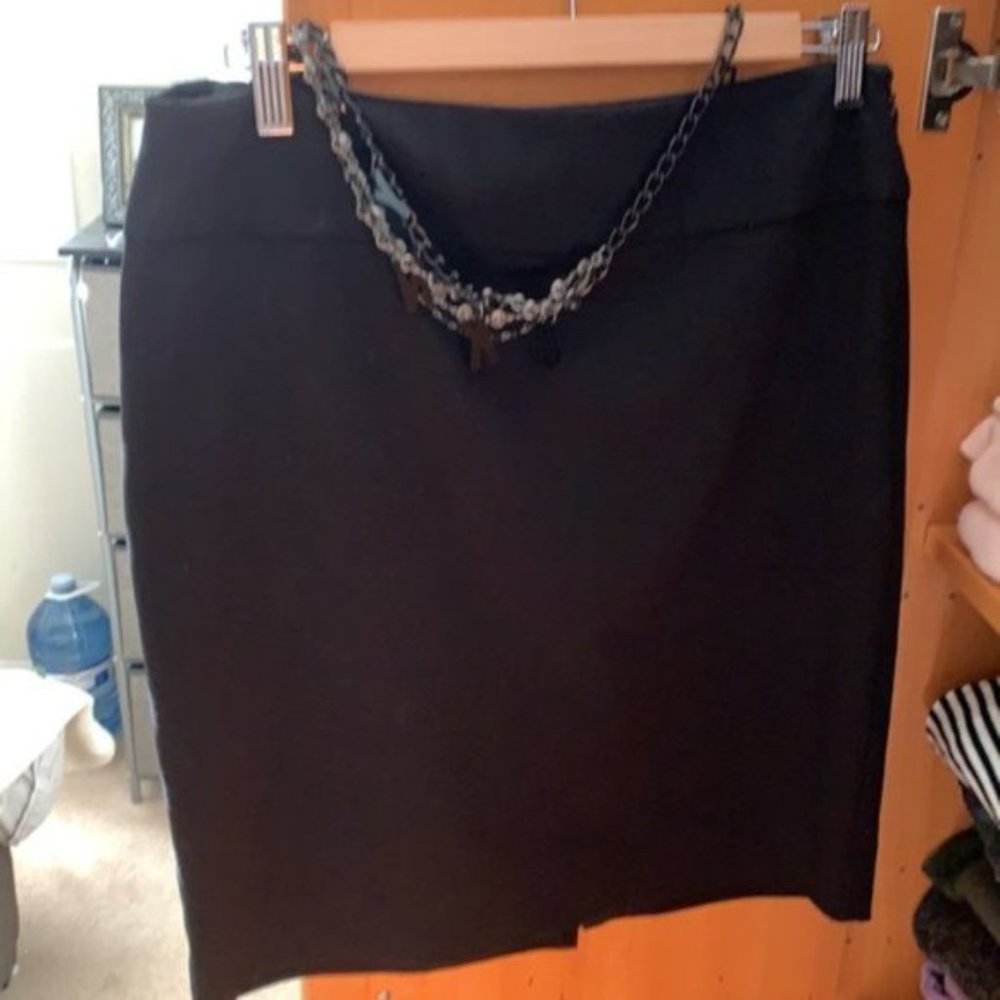 Donna Karen Skirt.. - Picture 2 of 4
